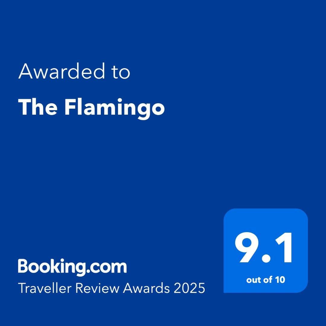 The Flamingo Apartament *